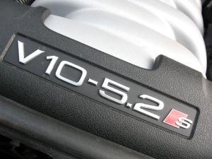 Audi S8 2008 года  (NA)